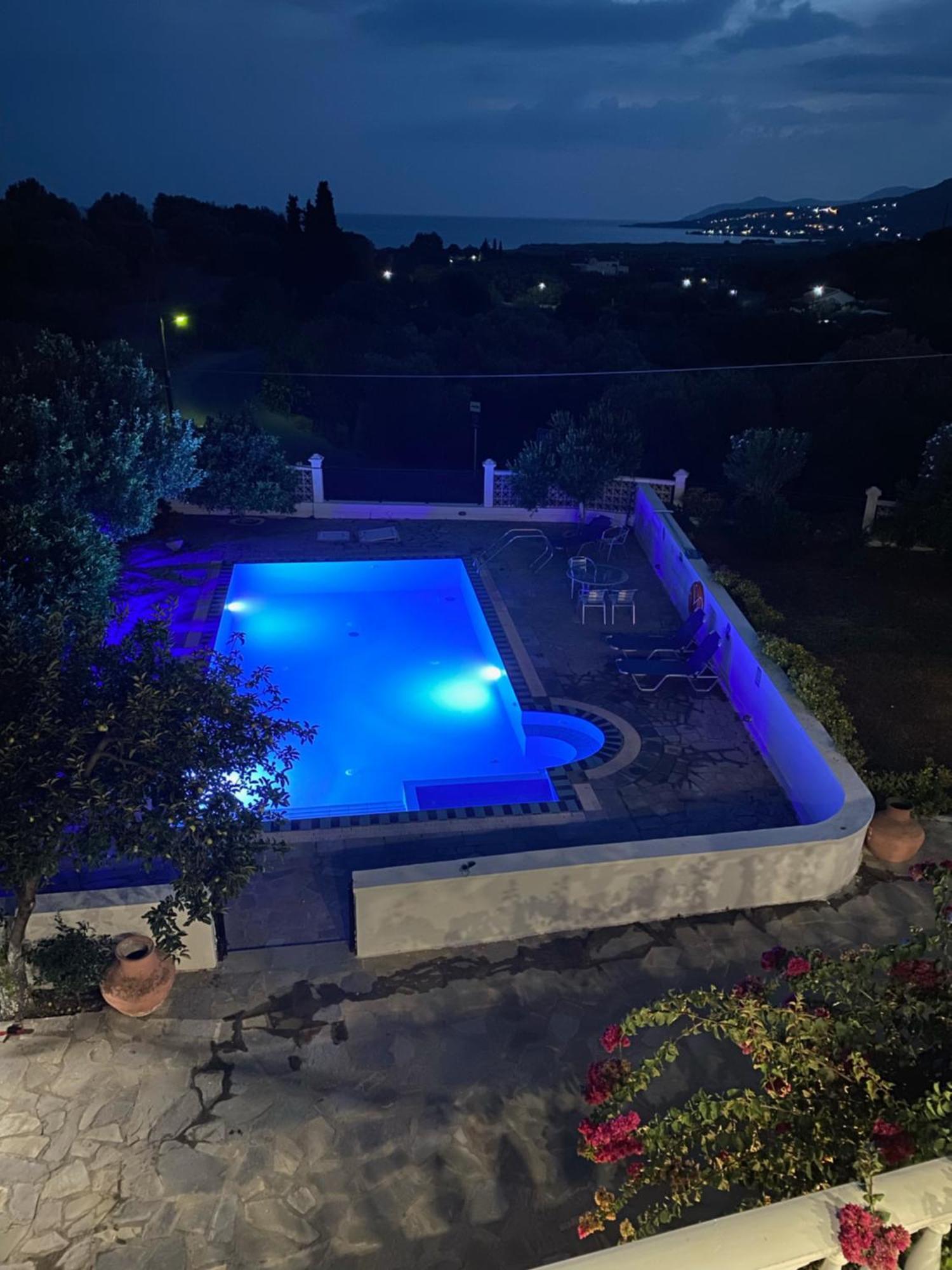 Villa Karras Питагорион Экстерьер фото