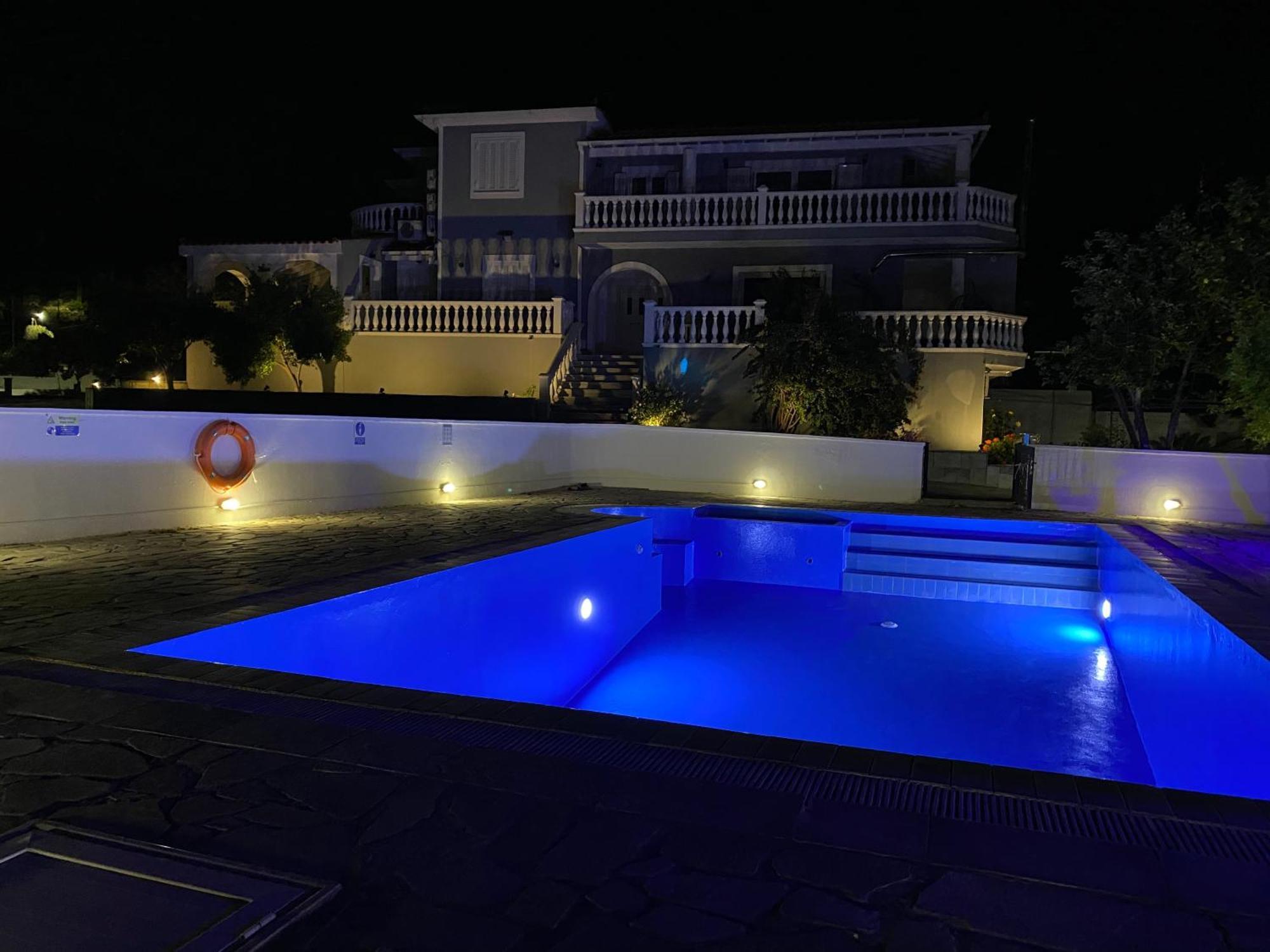 Villa Karras Питагорион Экстерьер фото